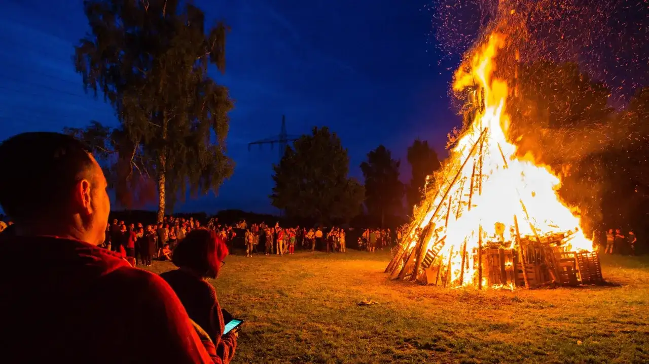 Sommersonnenwende feiern - Rituale für Klarheit & Neubeginn