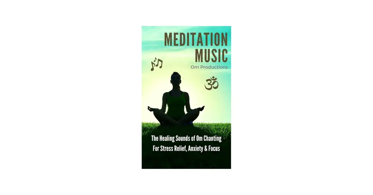 Frau in Meditationshaltung, umgeben von Musiknoten und dem Om-Symbol. Entspannung durch ommm yoga.